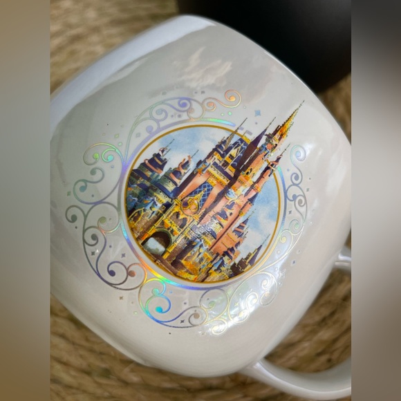 Disney World 50th Anniversary Cinderella Castle Mug - Picture 2 of 7